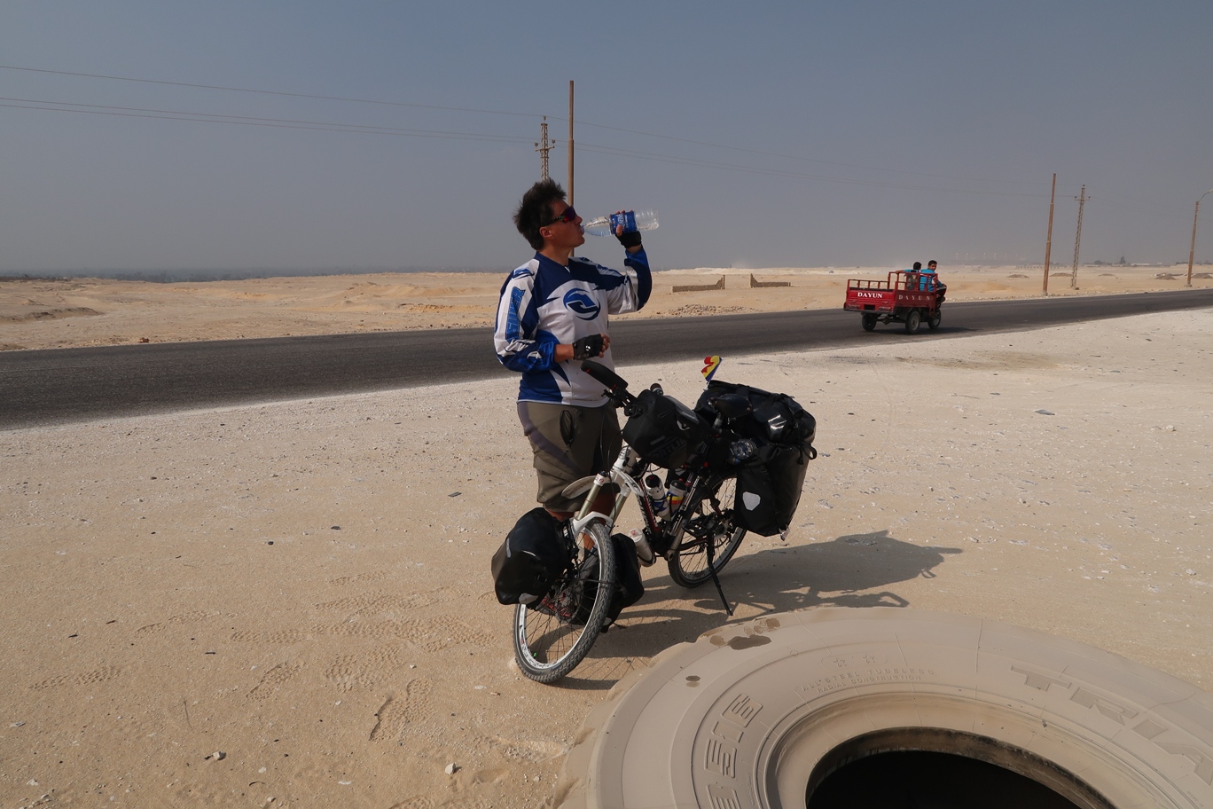 Cycling in Egypt from Cairo to Beni Souef.