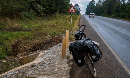 Clymbing on a bicycle from Kericho to Nakuru in Kenya.