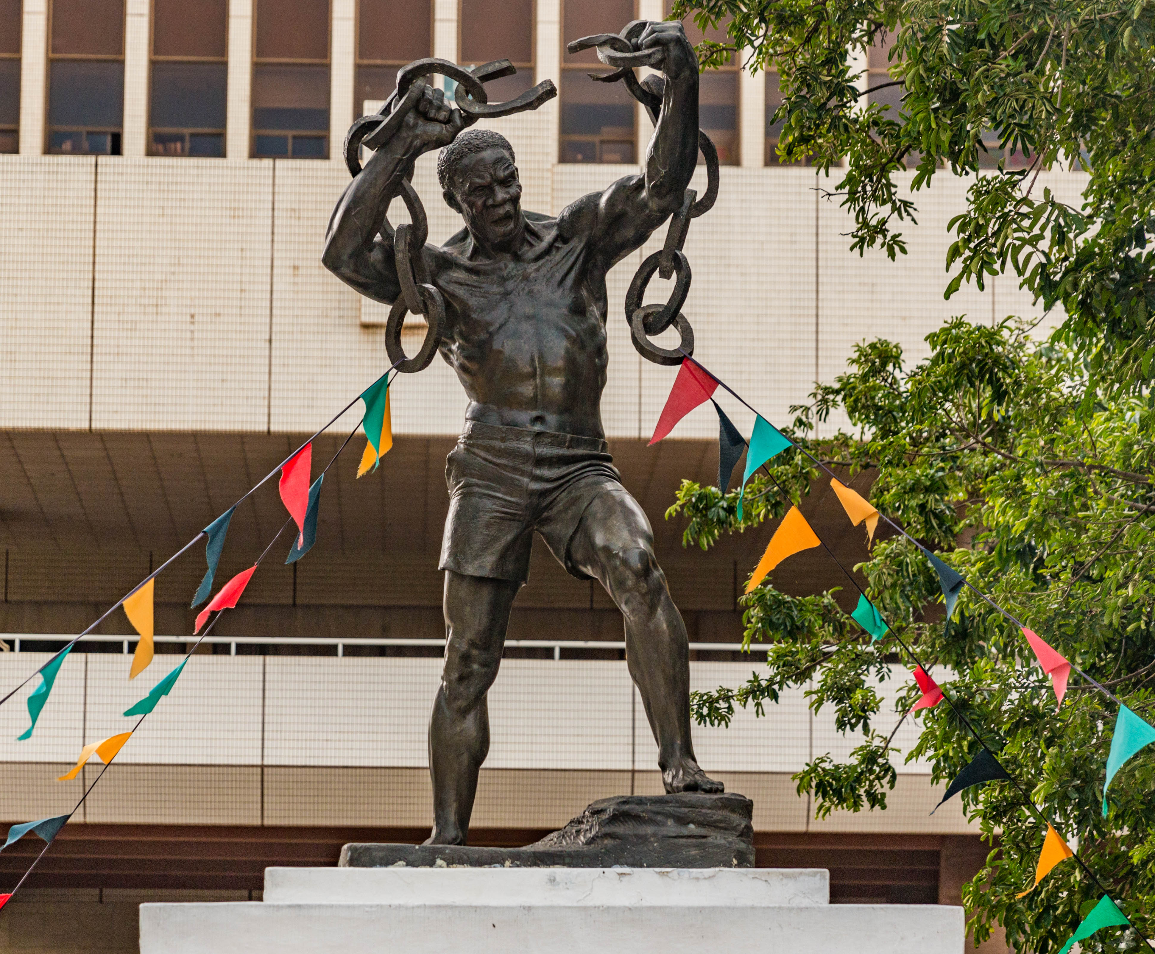 Lusaka city center, cycle with a bicycle around the town, freedom statue on independence street.