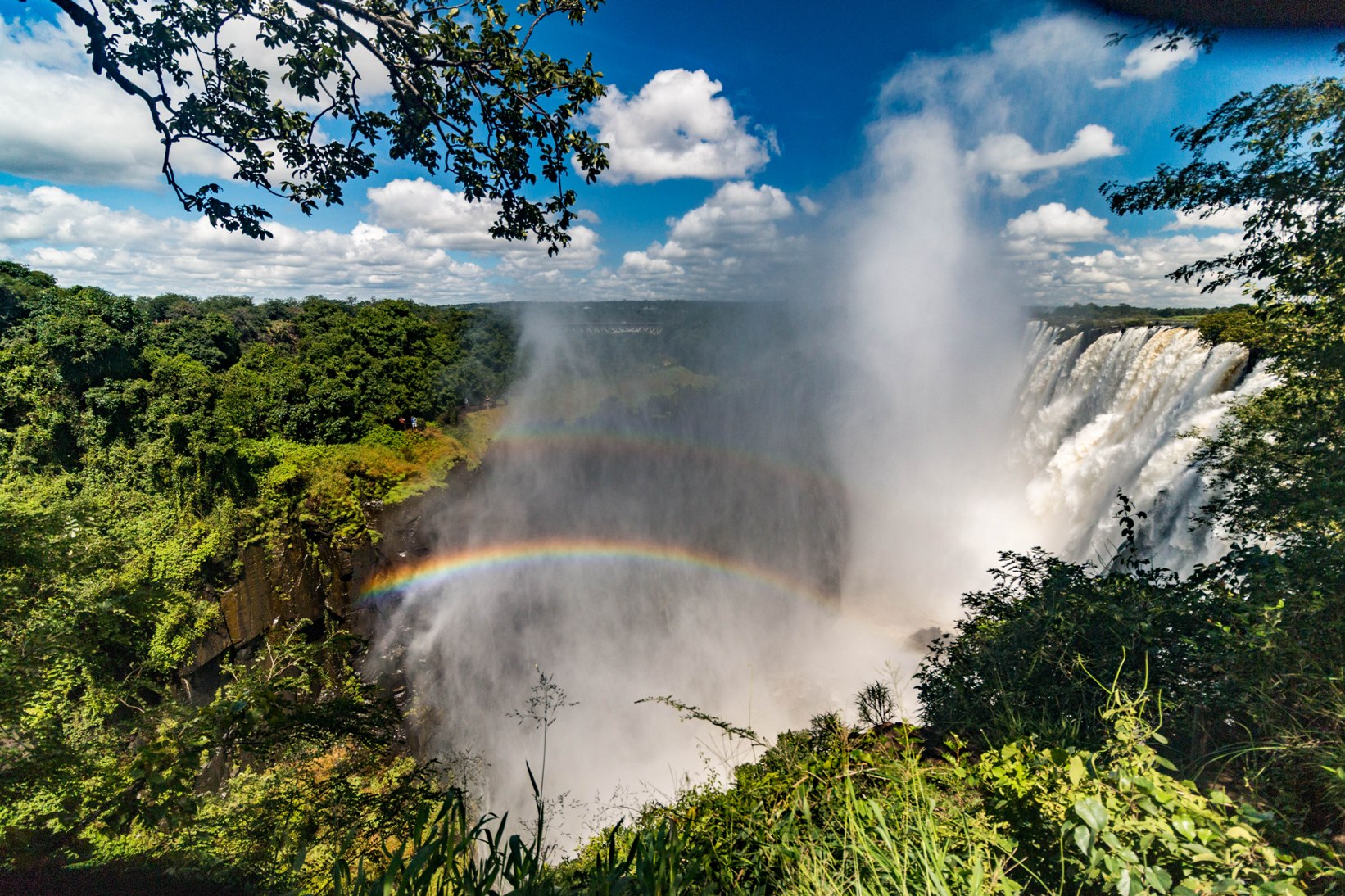 Cycling to Victoria Falls in Livingstone , Zambia.